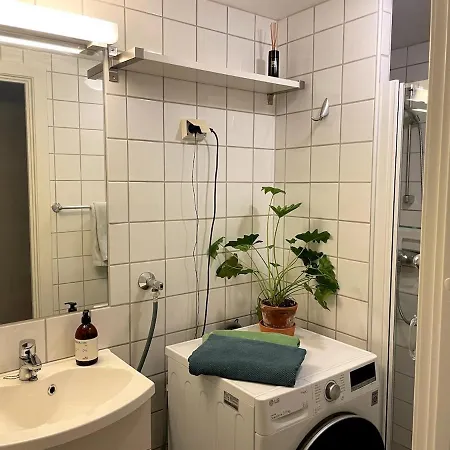 2 - 5 Min To Station Apartman *